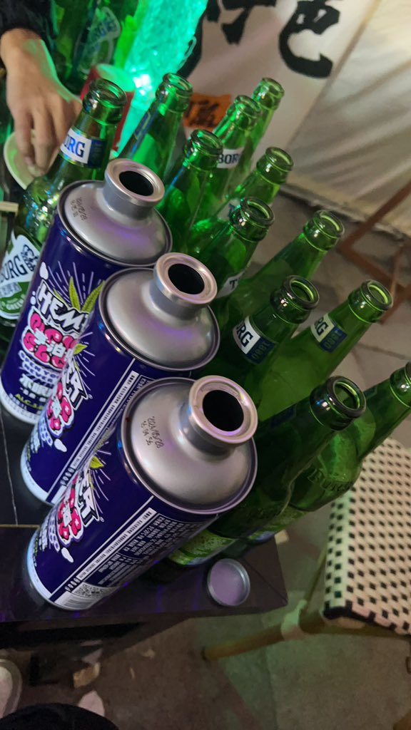 ゞ 正在缓冲99% tweet media