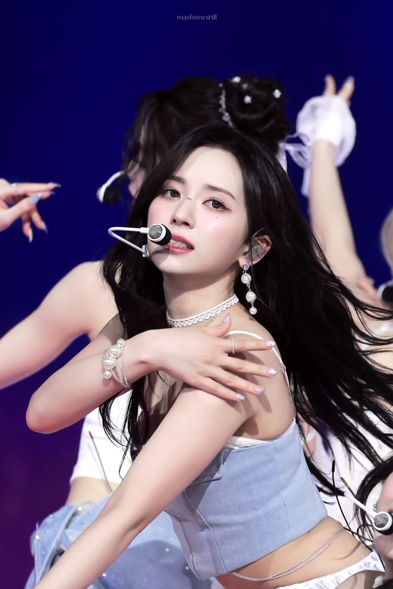 mashimeroll's tweet photo. #SnowDancesForMashiro
#마시로의눈송이축제
#マシロの雪花のような誕生日
#마시로 #MASHIRO #マシロ https://t.co/JLAW6cF2HP