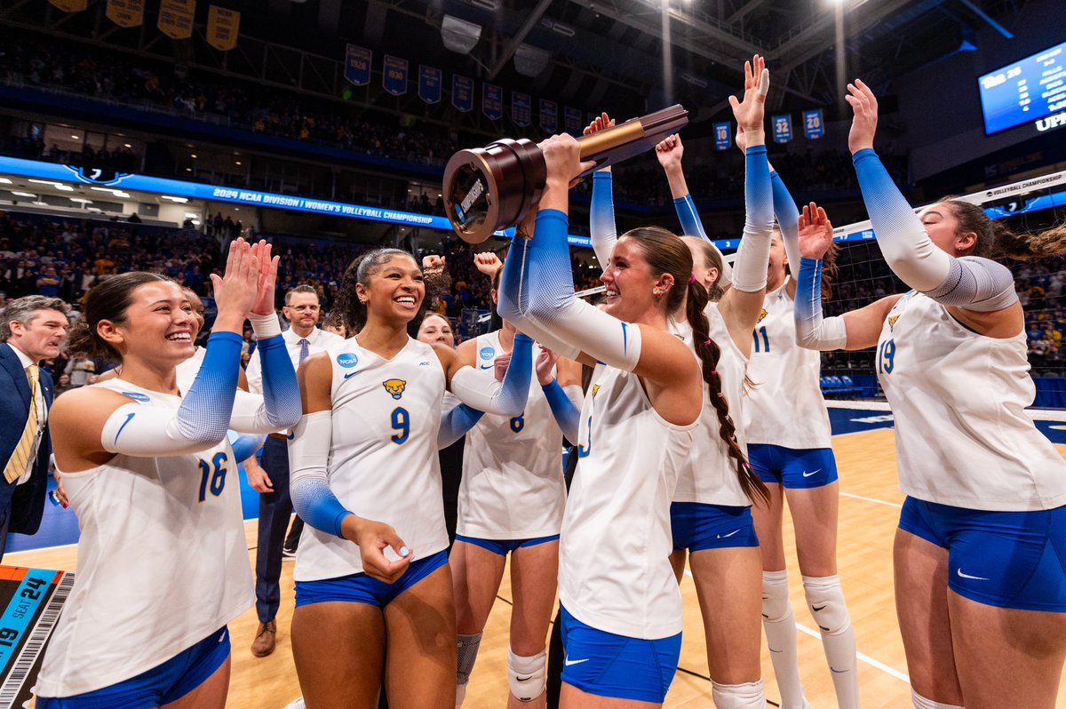 Pitt_VB's tweet photo. Last night was UNREAL 🤩😮‍💨🥹 https://t.co/QzaLvFeXHK