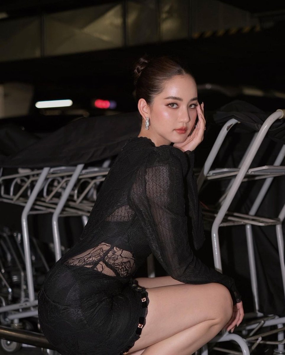 AlsoProbably's tweet photo. โบว์ เมลดา💦 #ดาราน่าเย็ด https://t.co/IzJNaqKN16