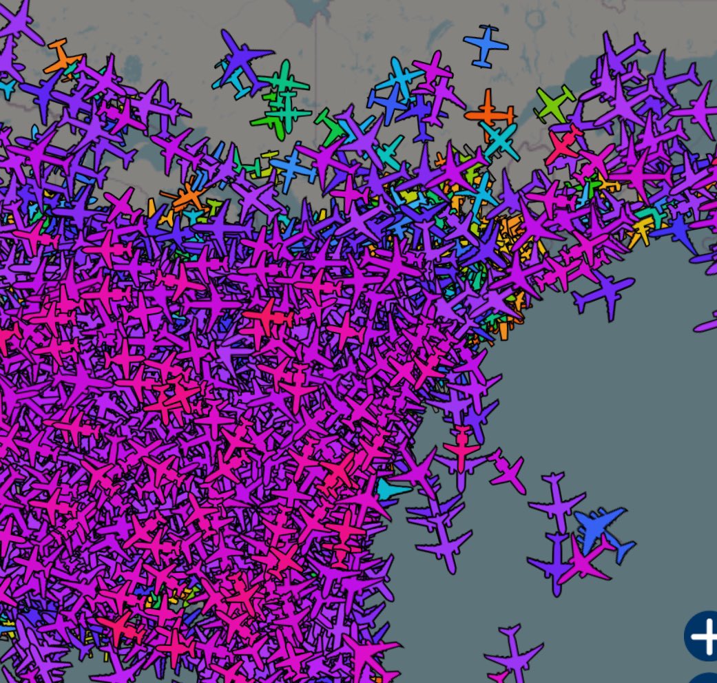 OAlexanderDK's tweet image. 🚨BREAKING: 🚨

DEEPSTATE INSIDER FROM TF141 CODENAME GHOST LEAKED THIS TOP SECRET IMAGE SHOWING ALL THE DRONES CURRENTLY ACTIVE OVER THE EASTERN UNITED STATES!

THIS IS NOT NORMAL! 

HUG YOUR LOVED ONES! IT IS HAPPENING!