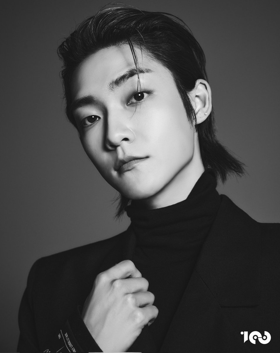 Kevin grew up so handsomely perfect 🫶