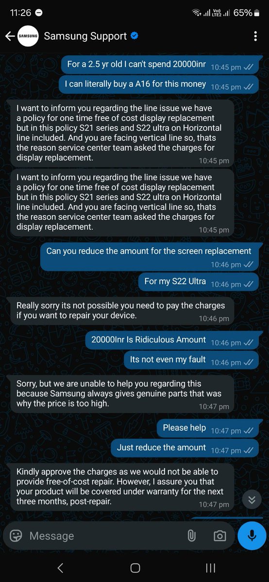 Vicky_Mhatre_'s tweet image. Horizontal green line included in free of cost display replacement but Vertical line not? 😅😂 @SamsungIndia @_techibee @Starcommander10 @geekyranjit @Technerd_9 @thegadgetshub 
Image from Reddit. #Samsung #S22ultra #viral