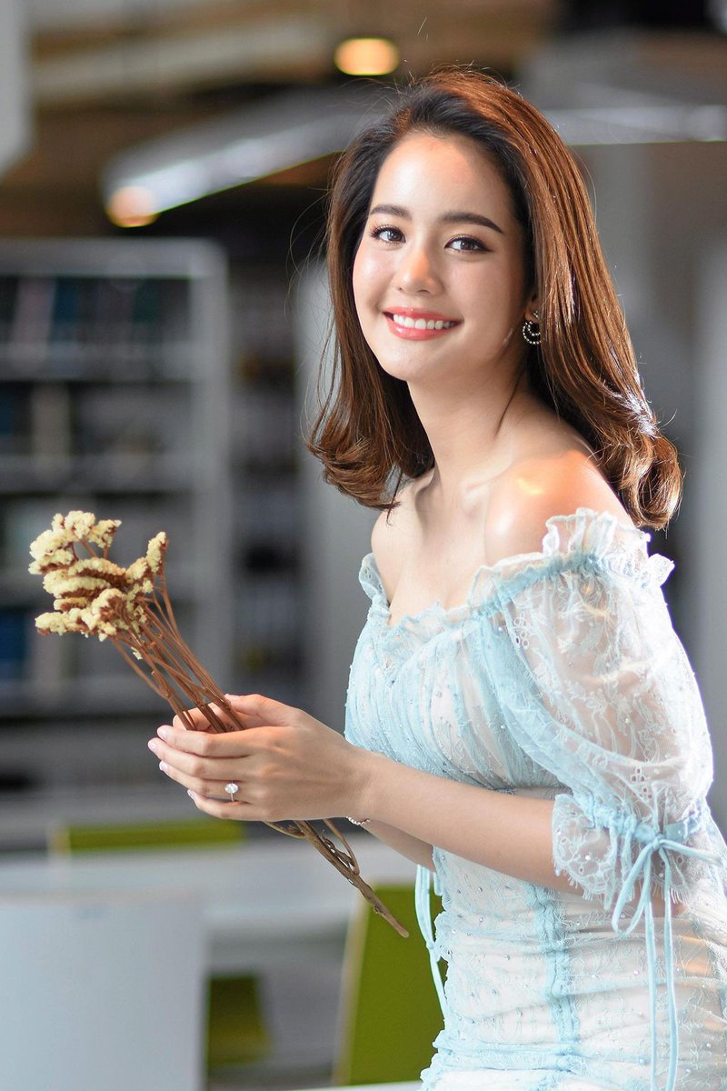 AlsoProbably's tweet photo. โบว์ เมลดา💦 #ดาราน่าเย็ด https://t.co/01vmQvFYyt