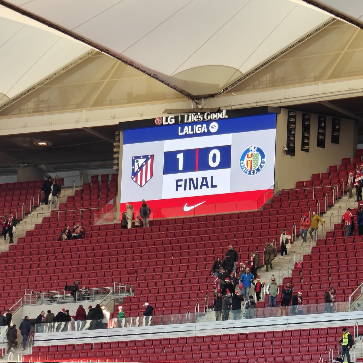 FSancho92's tweet photo. Y dicho esto. Podéis seguir perdiendo tiempo, cérvidos pueblerinos...😚😚 #Atleti https://t.co/vYWxOSlIna