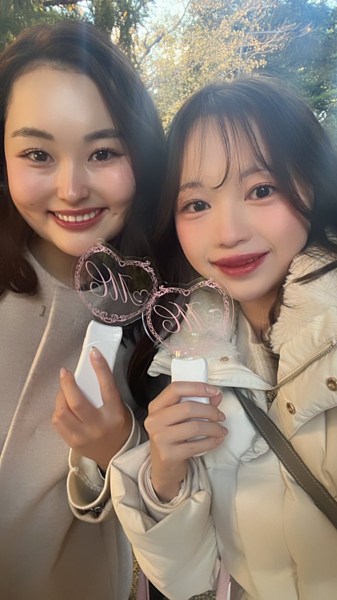 ち な MACO fam tweet media