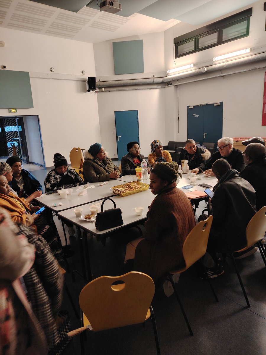 Cet après-midi j'ai rencontré nos amis Mahorais de l'association Le MANS Mayotte, pour organiser la solidarité après le passage du cyclone #lemanssolidaire <a href="/Eluscecplemans/">Elu-e-s communiste et humaniste Le Mans Métropole</a> <a href="/ElusPSLeMans/">Le Mans Évidemment !</a> <a href="/ofcourselemans/">Of course Le Mans</a> <a href="/unccas/">Unccas. Les élus locaux au service des solidarités</a>