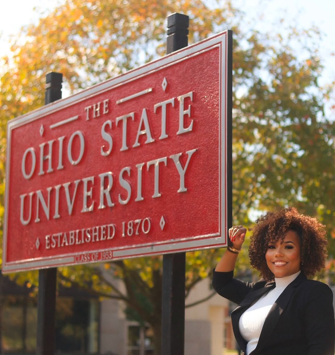 djbern_'s tweet photo. Everybody stop what you’re doing and read this

If you follow me you know who @DNTFRT is

we are so proud of her for graduating from THE Ohio State University today!

Go tell her congratulations one time! https://t.co/yw51glxeas
