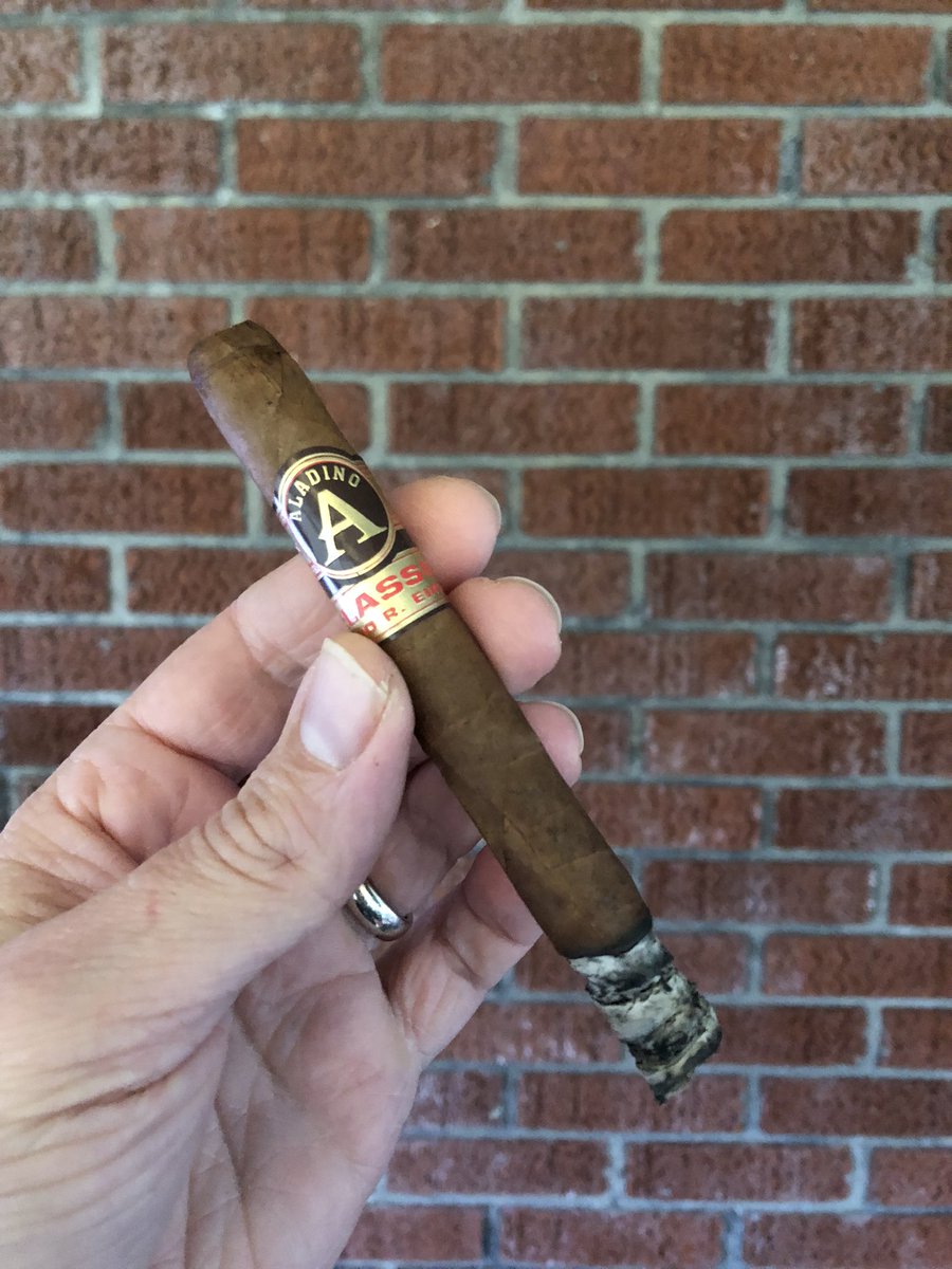 Cigar Duels (@cigarduels) on Twitter photo Classic <a href="/aladinocigars/">Aladinocigars</a> Lancero paired with some Bakers 7 Single Barrel on this cold winter day.
#cigars #cigarsmoker #cigarsmoking #cigaraficionado #cigarlife #cigarlover #cigarcollector #botl #cigarsinthecar #cigarcarpod #cigarenthusiast #bourbon #bourbonwhiskey #bakersbourbon Classic <a href="/aladinocigars/">Aladinocigars</a> Lancero paired with some Bakers 7 Single Barrel on this cold winter day.
#cigars #cigarsmoker #cigarsmoking #cigaraficionado #cigarlife #cigarlover #cigarcollector #botl #cigarsinthecar #cigarcarpod #cigarenthusiast #bourbon #bourbonwhiskey #bakersbourbon