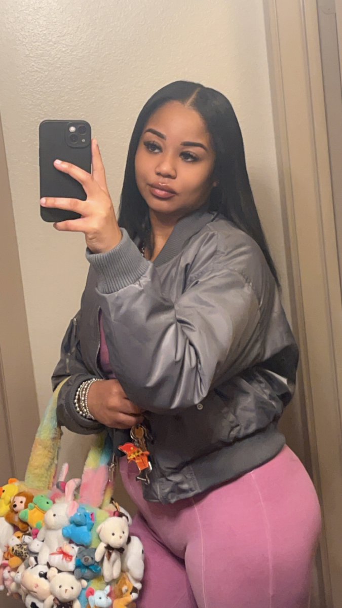 _Tia_badazz's tweet photo. Midwest In DTX 💕 https://t.co/DNK8UTECOt