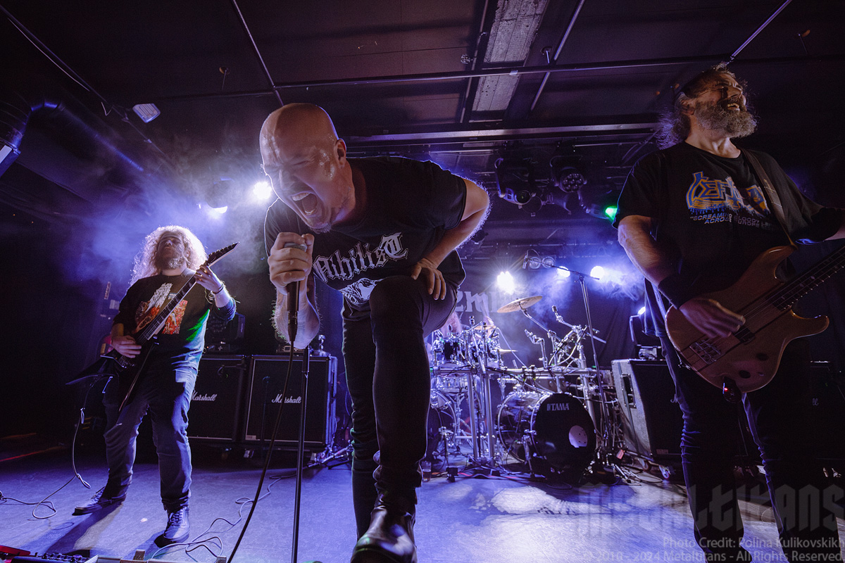 MetalTitans's tweet image. @MetalTitans Polina Kulikovskikh photos of @vaderband , @Lhebenora , #InfestedAngel
John Dee, Oslo, NO - 12/11/2024
Check out the photos here: metaltitans.com/concertpics/va…