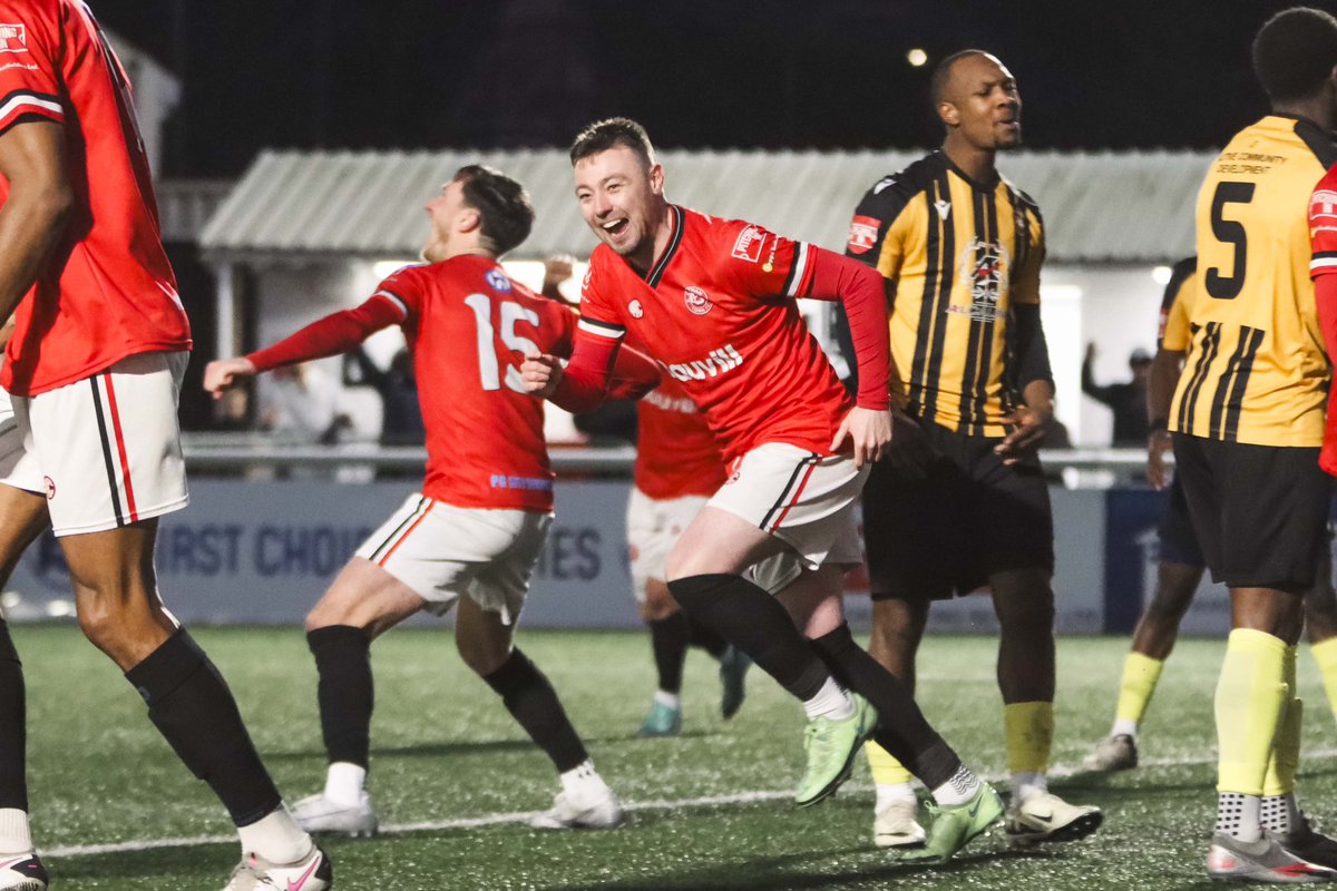 ChathamTownFC's tweet photo. All the goal celebrations from yesterday’s 4-1 win over @FIFC 📸

🔴⚪️⚫️ #UpTheChats https://t.co/goeUZ3x88P