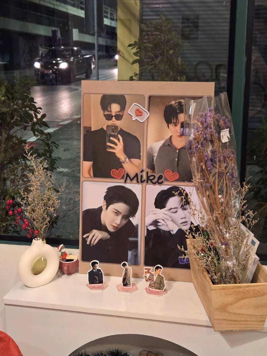 _m1keangelohv's tweet photo. Mike D Angelo Gallery 💙✨ 
เจอกัน19นี้น้าแองเจิ้ลทุกคนน 📍 https://t.co/PRO56E3fx5 #ไมค์พิรัชต์ #M1keangelo https://t.co/XJ2FVsibtc