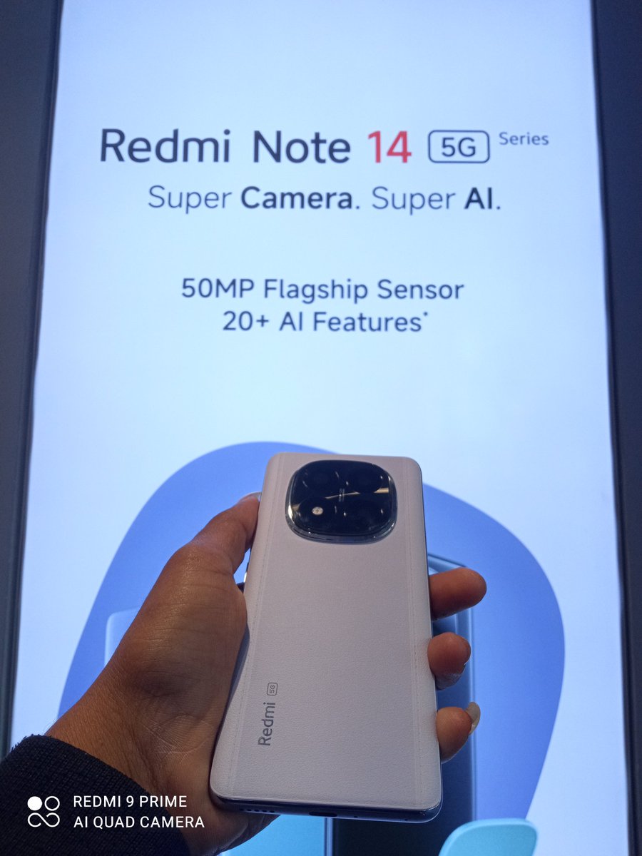 Pranay8051's tweet image. Had a fantastic time at the @MiFCPune fan meet today at MI Home FC Road, Experiencing the Redmi Note 14 series and Xiaomi Outdoor Sound. Mi Fans are the best! @MiFCPune #redmiindia #xiaomiindia #Redminote14proplus #redminote14pro #RedmiNote14