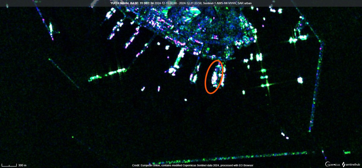 d_viekass's tweet photo. #Liaoning #CV16 back to Sea. Absent from #YuchiNavalBase as on 15 Dec 24:02:36:10 UTC. 📸 #Landsat 8/9 🛰️. Last seen at base port on 11 Dec 24:09:56:23 UTC. #Sentinel1 SAR🛰️. @Moochikal @raje271065 @BerrySuraj @MT_Anderson @AllSourceA @AndrewSErickson @JanesINTEL @bjoernhobrak https://t.co/rpkLOQiDAS