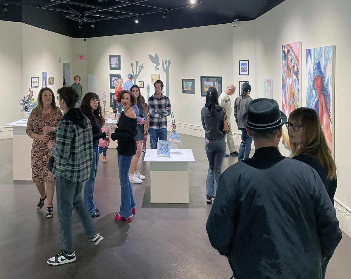 CSN Art Galleries tweet media