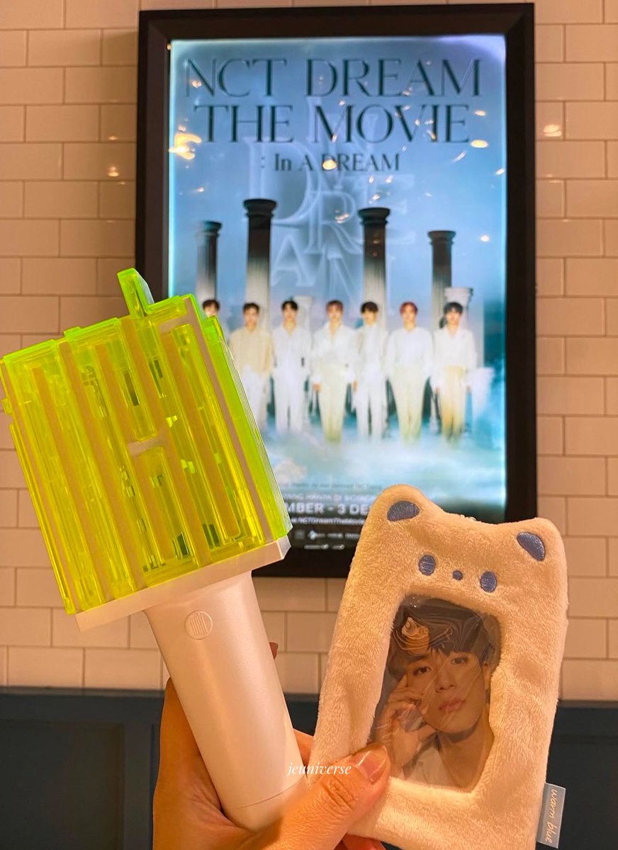 jeuniverse__'s tweet photo. TDS 2 The Movie                      TDS3 The Movie https://t.co/2359pQxxZh