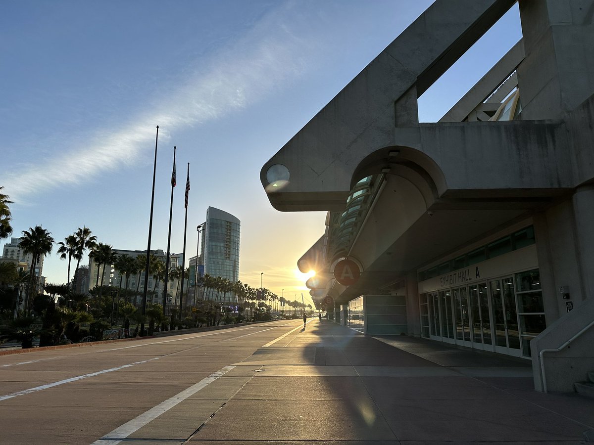 CallingVariants's tweet photo. It’s a beautiful morning here at #ASCB2024 today!!

Come meet the @SyncellInc team at booth #639 to learn more about our one of a kind spatial proteomics platform!

Drop a 👋 below if you will be stopping by! https://t.co/7C1NQ1uAma