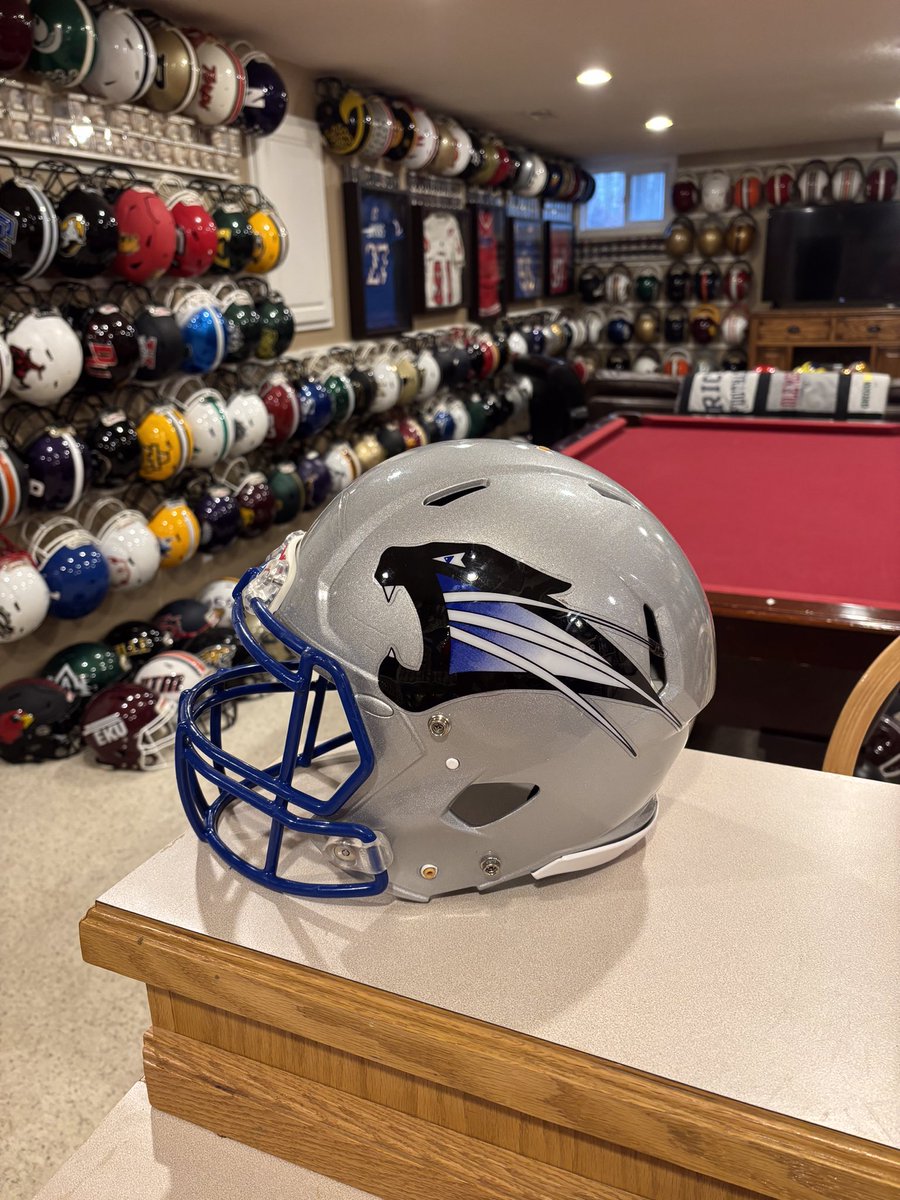 Jerry Quickel (@jerryquickel) on Twitter photo โผ๏ธNew Lidโผ๏ธUniversity of St Francis Cougars! Thanks <a href="/usf_fb/">USF Football</a> <a href="/CoachDonleyUSF/">Kevin Donley</a> and <a href="/mboerigter/">Marc Boerigter</a> for getting this beauty added to the <a href="/NAIAFBALL/">NAIAFBALL</a> collection! This is <a href="/NAIA/">NAIA</a> lid #71 and #583 overall! <a href="/sfcougars/">USF Cougars Athletics</a> plays out of <a href="/MidStatesFB/">Mid-States Football Association</a> in Fort Wayne Ind! <a href="/CFBHome/">CFB Home</a> โผ๏ธNew Lidโผ๏ธUniversity of St Francis Cougars! Thanks <a href="/usf_fb/">USF Football</a> <a href="/CoachDonleyUSF/">Kevin Donley</a> and <a href="/mboerigter/">Marc Boerigter</a> for getting this beauty added to the <a href="/NAIAFBALL/">NAIAFBALL</a> collection! This is <a href="/NAIA/">NAIA</a> lid #71 and #583 overall! <a href="/sfcougars/">USF Cougars Athletics</a> plays out of <a href="/MidStatesFB/">Mid-States Football Association</a> in Fort Wayne Ind! <a href="/CFBHome/">CFB Home</a>