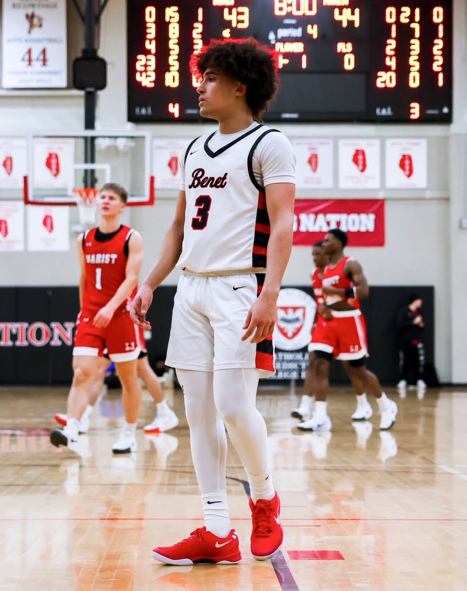 JaclynW_22's tweet photo. Check out Jayden Wright, Benet basketball. Vote for the My Suburban Life Athlete of the Week https://t.co/Vn3i9ovXdx https://t.co/cYjn9dQ6vo