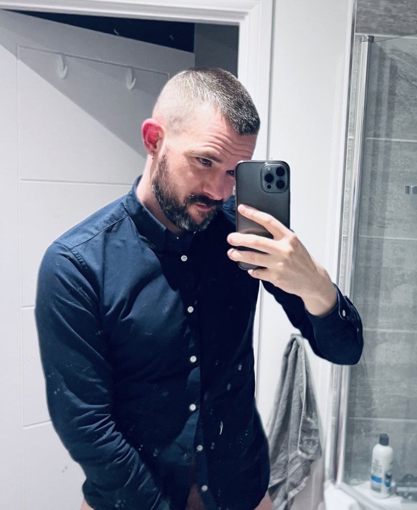 done_184's tweet photo. Here’s to 4 days off (I didn’t realise how much you could actually see in the one this morning 😳 🪵) https://t.co/CLVlOex0yK