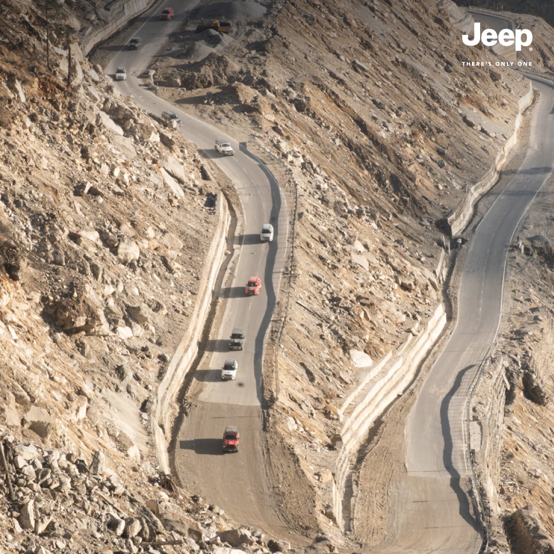 JeepIndia's tweet photo. The Legendary Jeep Trail continues to amaze as our explorers navigate breathtaking landscapes and thrilling paths. Stay tuned to see where the journey takes them next!
#jeep #jeepindia #jeeplife #OIIIIIIO #LJT_ #theresonlyone #LegendaryJeepTrails https://t.co/q40rytwEAk
