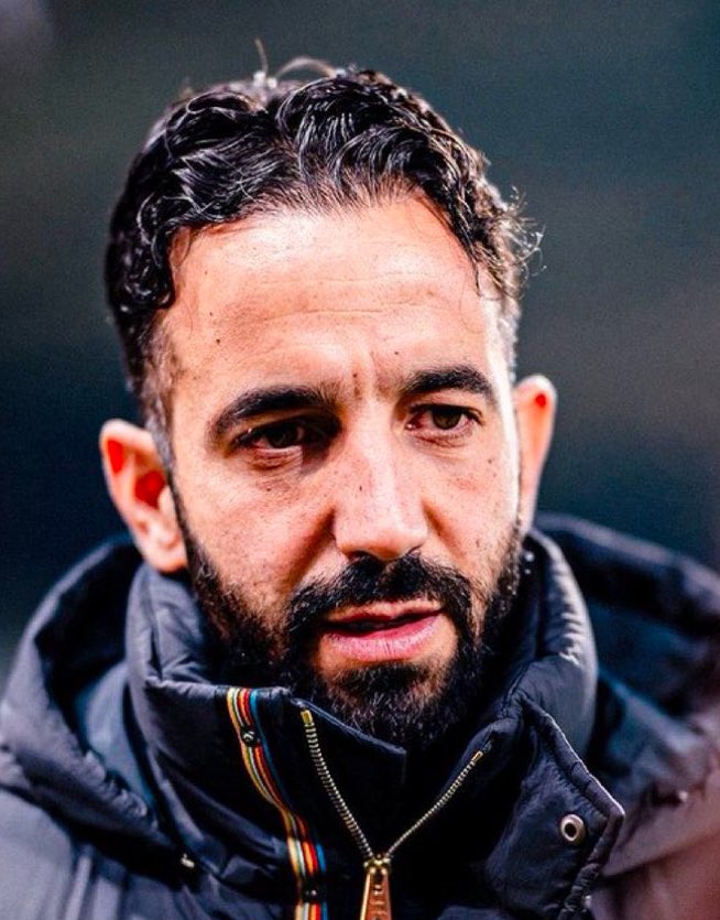FabrizioRomano's tweet photo. 🚨⚠️ Amorim: “I’ve informed Garnacho and Rashford on WhatsApp. There is a communication after the last training, as always”.

“They are alright. They had training this morning and I was there. They trained really well!”, told Sky Sports. https://t.co/TQjiC5BLrr