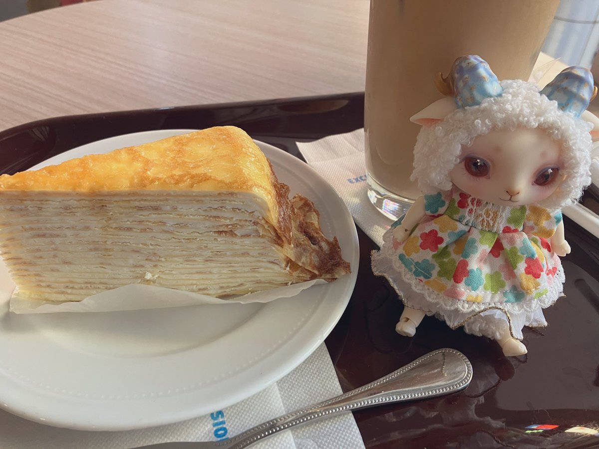 mfmfland's tweet photo. おやつ

#LORENZbean
#豆羊 https://t.co/fj4GO6H8Er