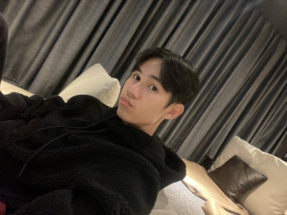 supanata001's tweet photo. 😶 https://t.co/wd8RqEXs9u