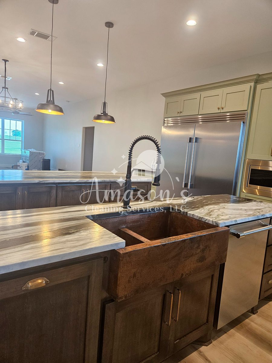 AmasonsCleaning's tweet image. Transforming construction sites into immaculate spaces just in time for the holiday season! 🎄🏗️ Let us handle the mess so you can enjoy a spotless finish! Contact us at (346) 273-7172 or visit amasonscs.com #DecemberCleanup #ConstructionCleaning #AmasonCleaningSe ...