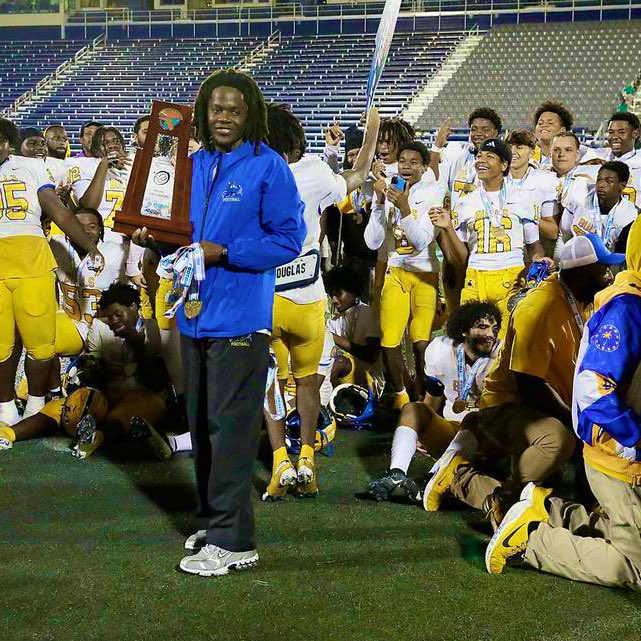 MySportsUpdate's tweet photo. This is very cool: Former NFL QB Teddy Bridgewater, who retired in the offseason to become the head coach at his alma mater, Miami Northwestern Senior High School, led his team to the Class 3A Florida High School Athletic Association state title on Saturday night with a dominant 41-0 victory.

Bridgewater’s squad finished the season 12-2 — a dramatic turnaround from their 4-6 record the year before — and outscored opponents 163-12 (!!) in the postseason en route to the championship.