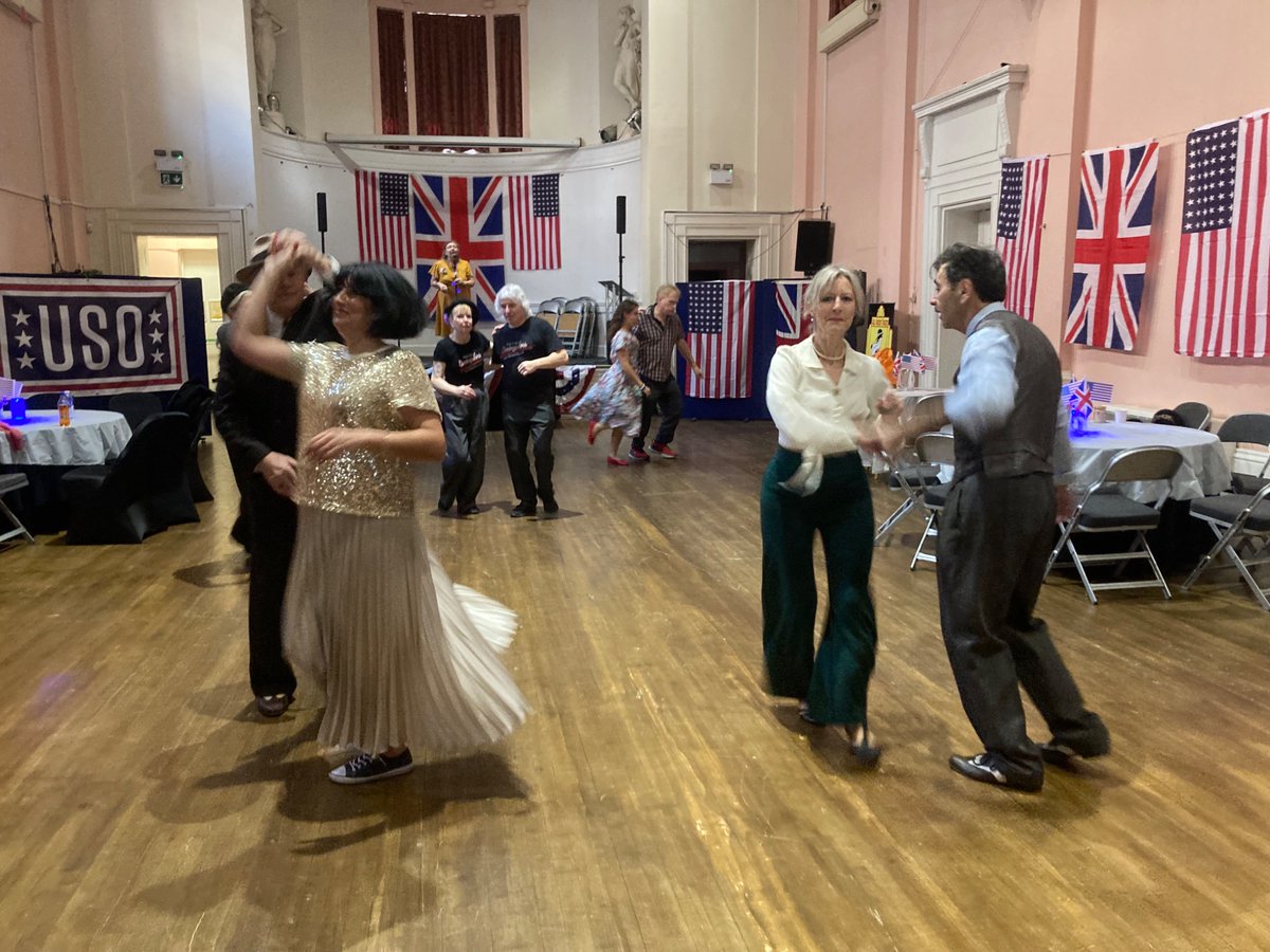 A real joy working for <a href="/bbclookeast/">BBC East</a> today. Went to a #Bedford celebration of the life of Glenn Miller - the band leader based here in #WW2 who disappeared 80 years ago today. I also Met Viv the Spiv who was getting ‘in the mood’… see below. More at 1650 and 2230 BBC1