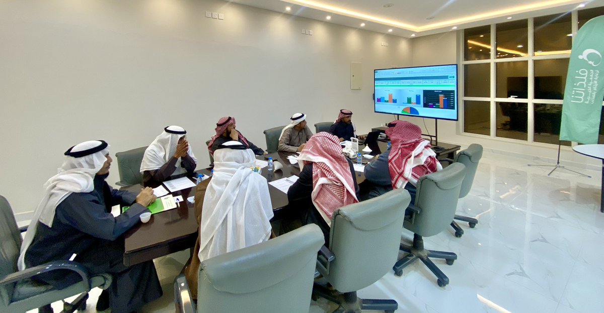 flathatna's tweet photo. ▫️ اجتماع | عُقد مساء اليوم الاحد اجتماع مجلس إدارة جمعية فلذاتنا السابع لعام 2024 ، برئاسة أ.د محمد بن صالح العبودي  -رئيس مجلس الإدارة- وبحضور أعضاء المجلس  🌿. https://t.co/nSoT1tFbEz