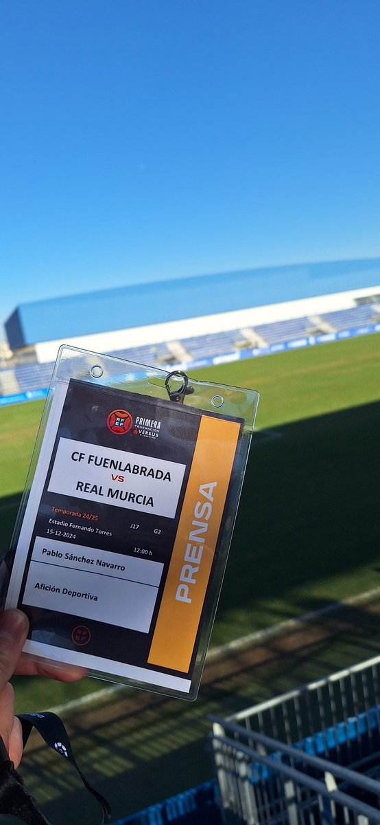 pablosanchhzzz's tweet photo. Hoy cumplo un sueño, cubrir a mi equipo en el estadio, algo que ni se me ocurría hasta hace poco

Espero que cuando acabe la temporada, pueda decir que me estrené cubriendo al Real Murcia, el año de la vuelta al fútbol profesional ❤️ https://t.co/sCyKVKuoDo