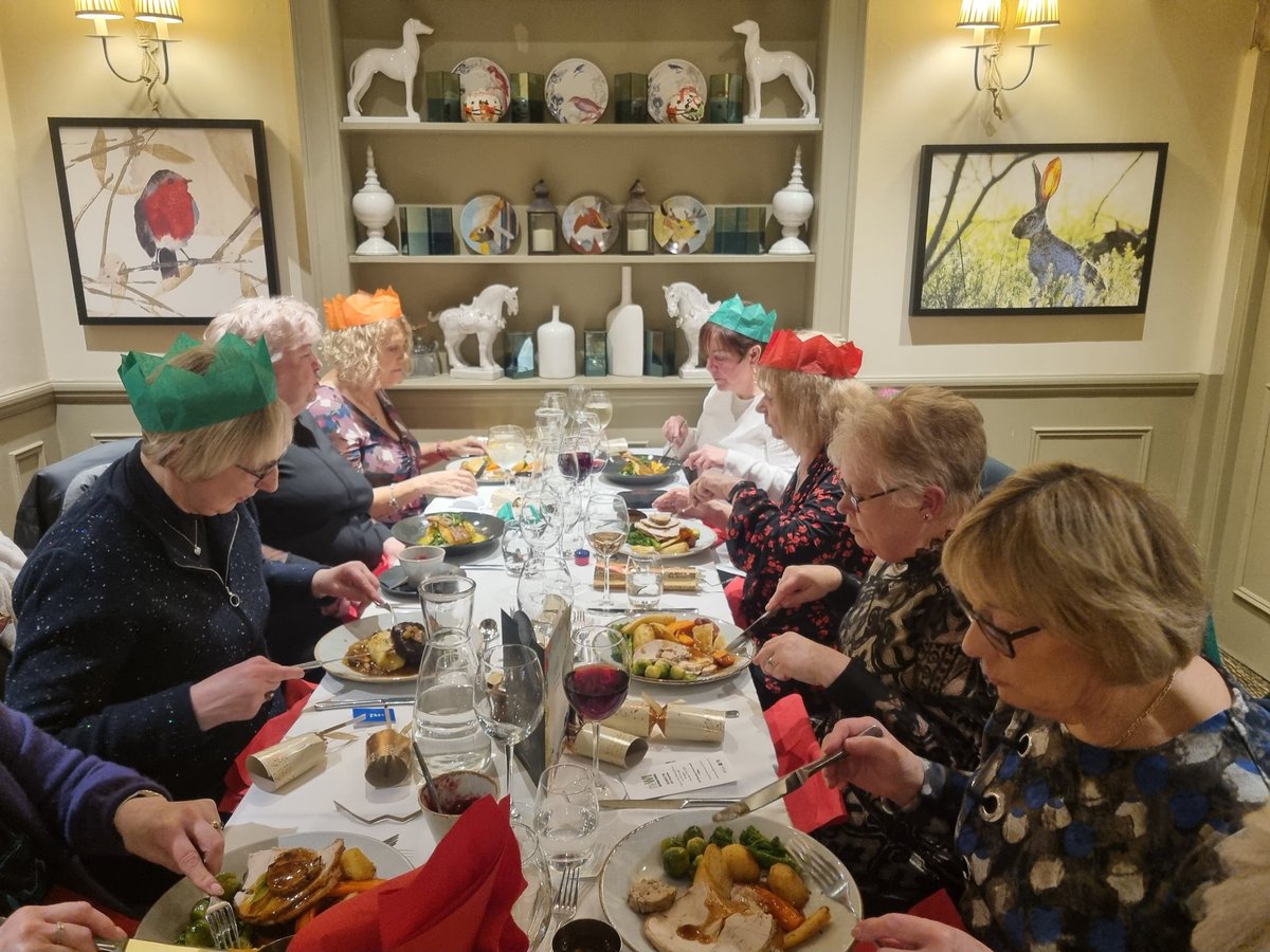HelmsleyWi's tweet photo. 19 members enjoyed our annual Christmas dinner out, this time at The Feathers in Helmsley. There was much chatter &amp; merriment. The food was delicious &amp; the service as always friendly.  Thanks to Jeanne who organised a surprise raffle &amp; Clare and Alison for arranging the dinner. https://t.co/iDxRx7mXf2
