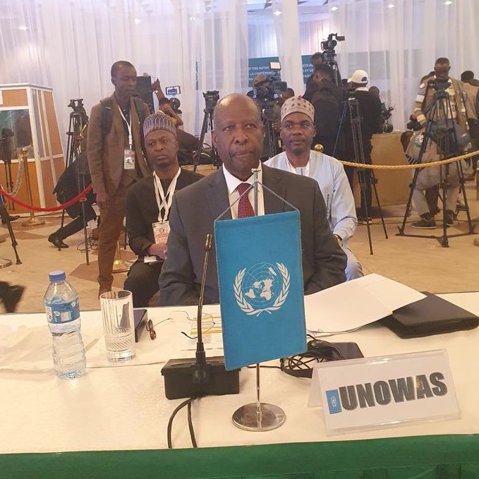UN_UNOWAS's tweet photo. Today in #Abuja SRSG Simão participated in the 66th Ord. Session of the Auth. of Heads of State &amp; Gov. @ecowas_cedeao. He stressed the need for continued dialogue between #ECOWAS, Burkina Faso, Mali &amp; Niger in order to find a lasting solution to the current challenging situation. https://t.co/ZvsrrKt1b0