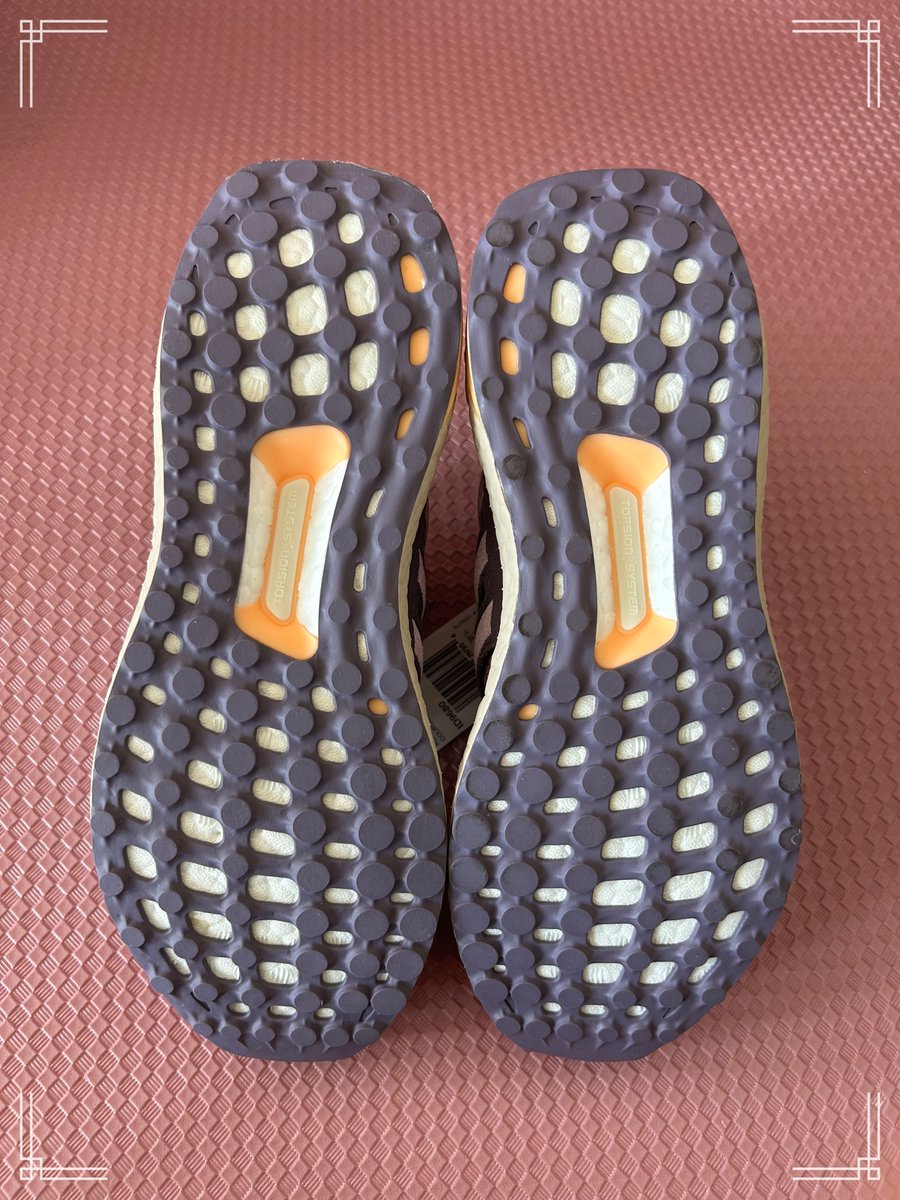 FirstSnowball's tweet photo. 👟 Comfort meets style! These Adidas Ultraboost 1.0 Women’s Sneakers in dusty pink are perfect for running or casual wear 💕. Brand new with box for $130!
Shop here 👉 https://t.co/o7TkeN5GRZ
#AdidasUltraboost #SneakerStyle #RunningShoes https://t.co/WT0EFGR3sG https://t.co/0F4tFsr7Oa