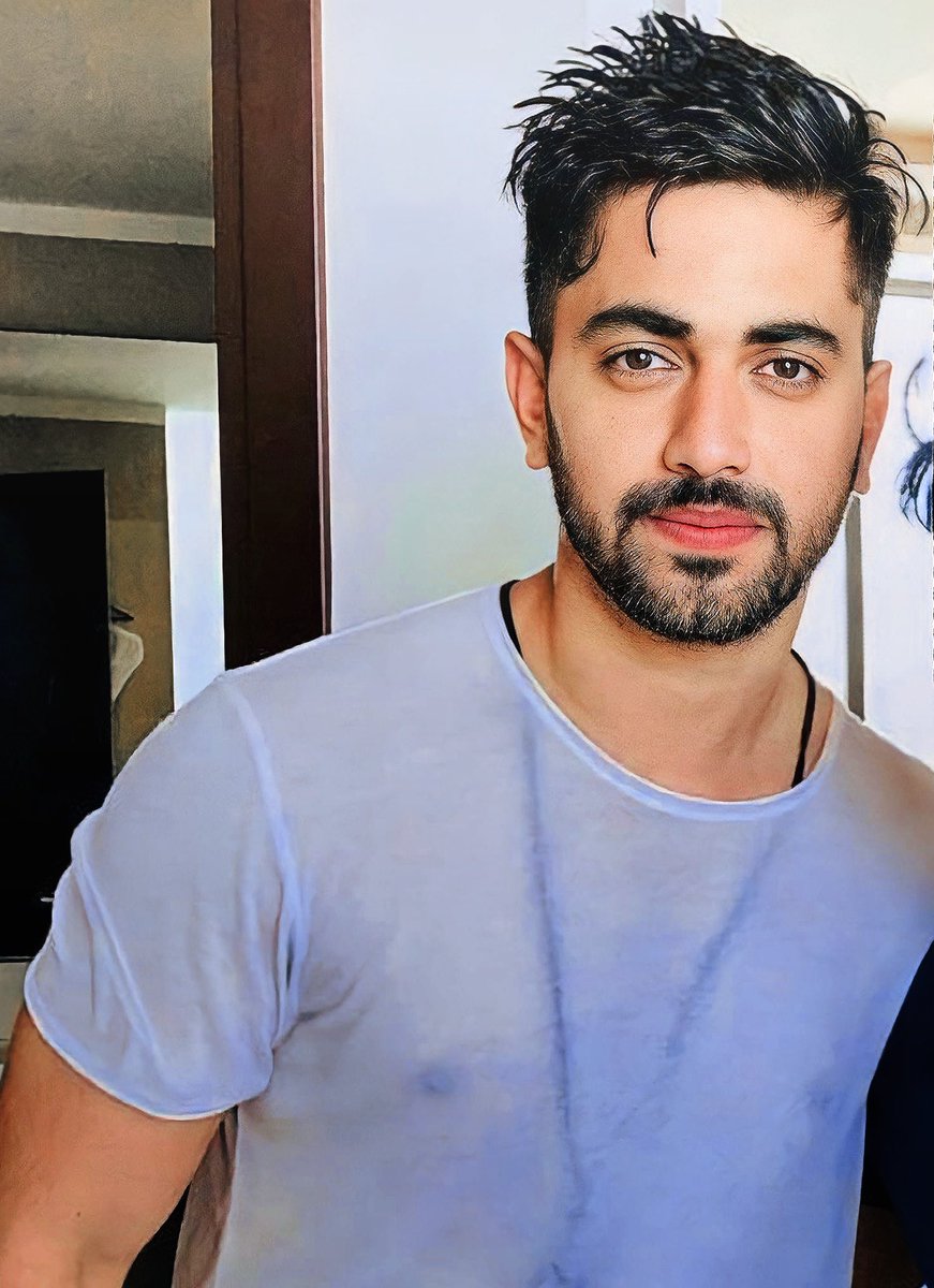 Hottie 

THE ZAIN IMAM DAY 
#10Yearsofzainimam