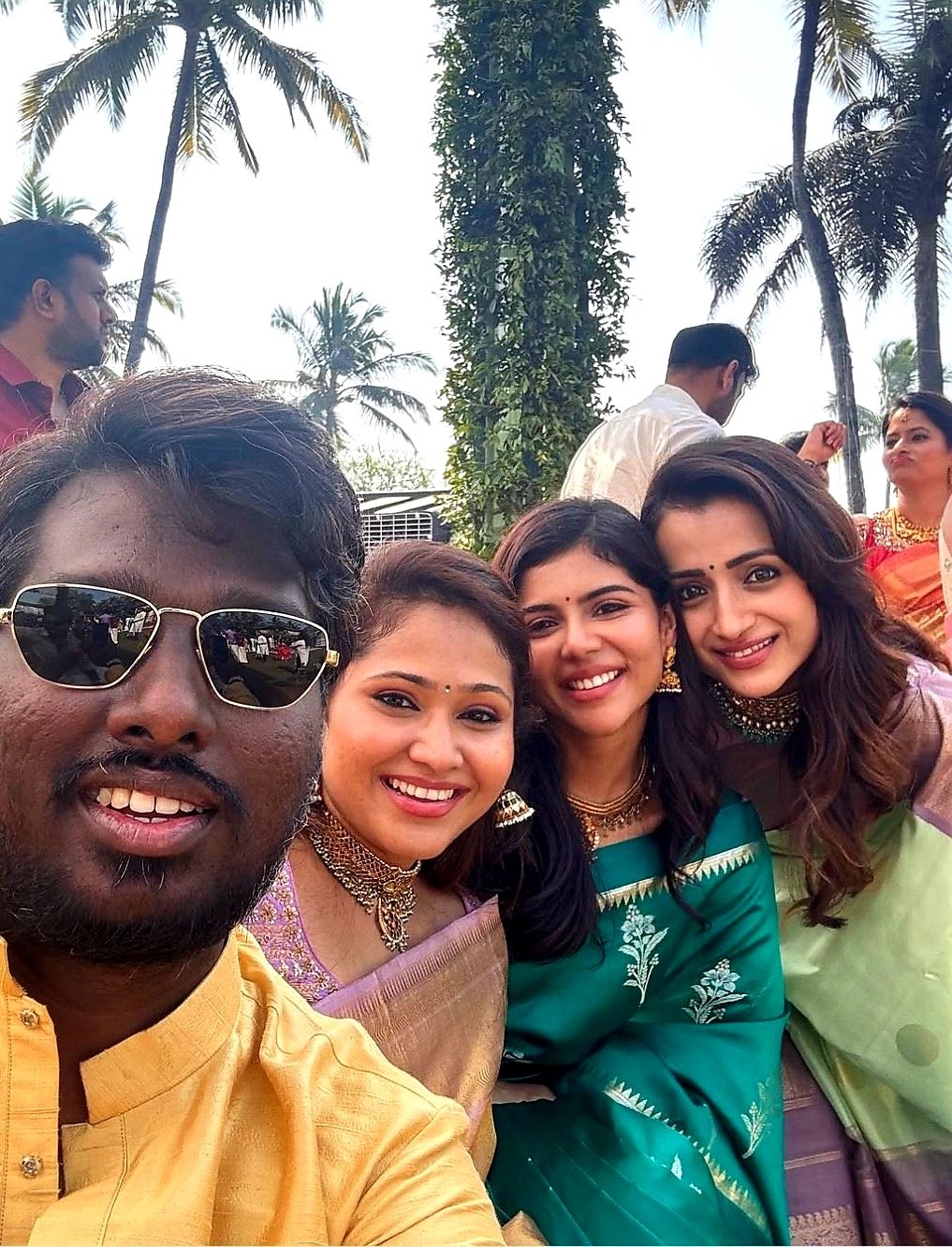 Ge2jsV1a4AA23Lt?format=jpg&name=large