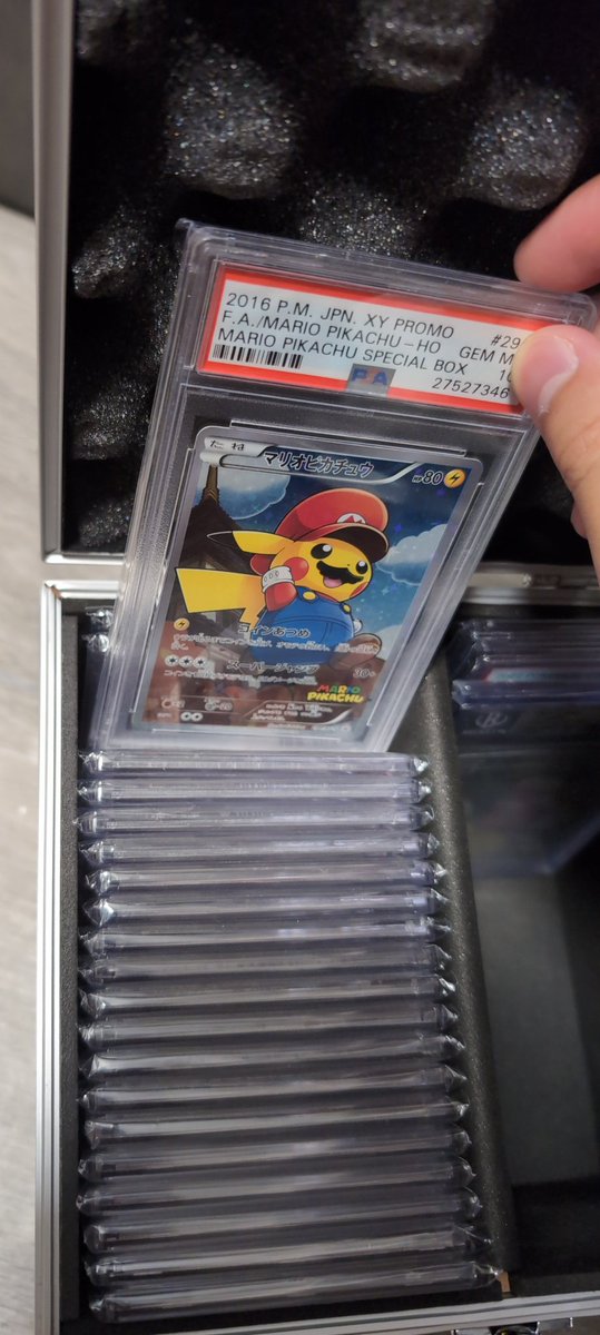 jonathancccc69's tweet photo. @Oscvr9_ either 1 of these I can't decide, he zard simply cuz it got accidentally sunfaded in a fun way 😂😂😂 https://t.co/YcQ6yw7ZpW
