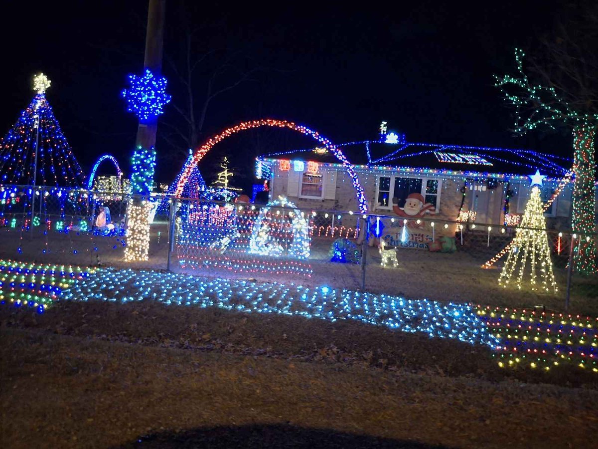 cnftASiB4 tweet media