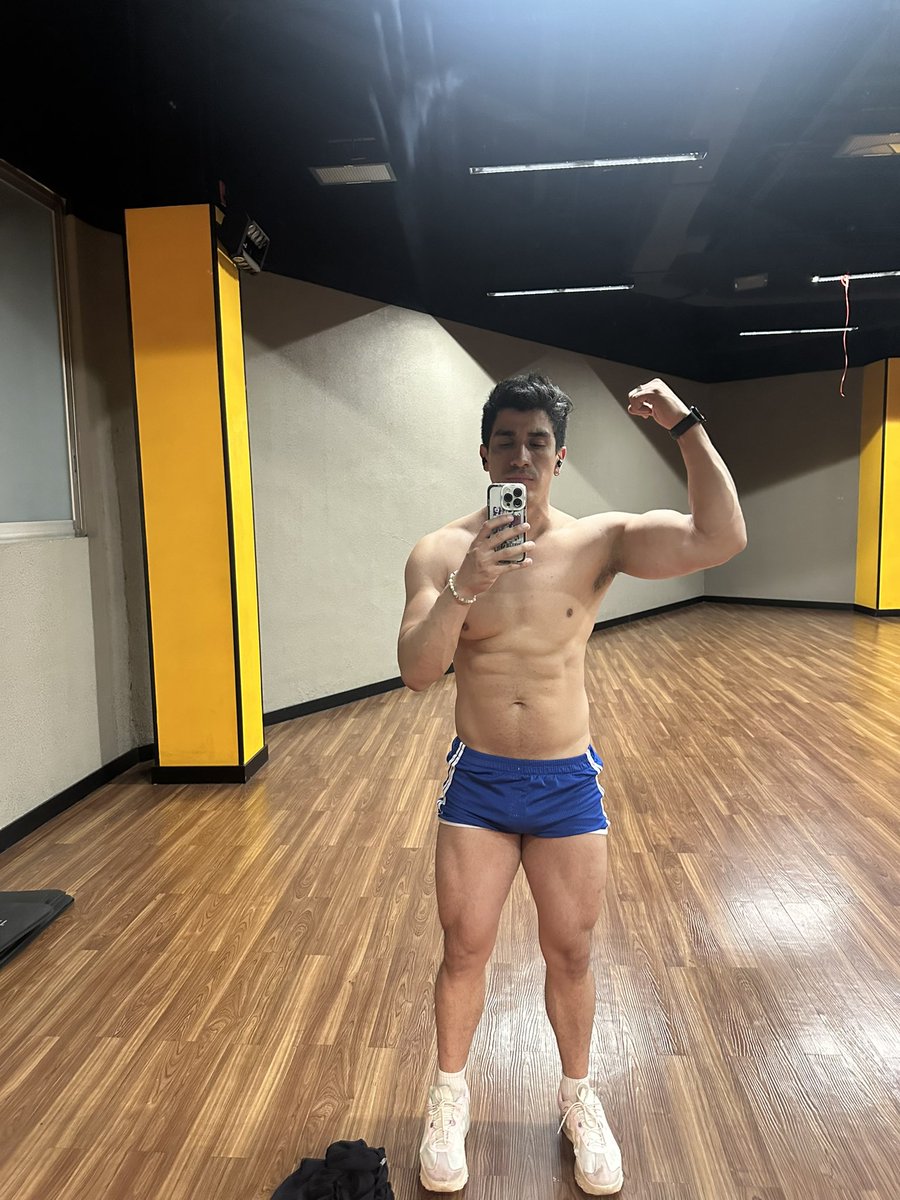 rayclavados's tweet photo. Gym https://t.co/mzyeRQ59b8