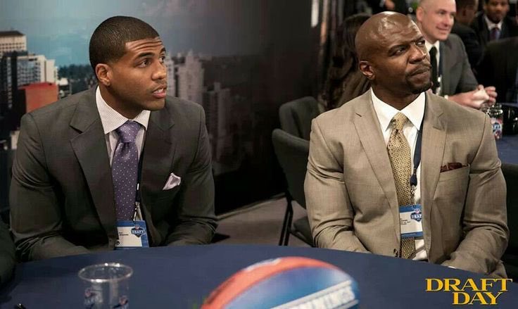 cupablues's tweet photo. @ArianFoster https://t.co/qVuqP1Lu1S