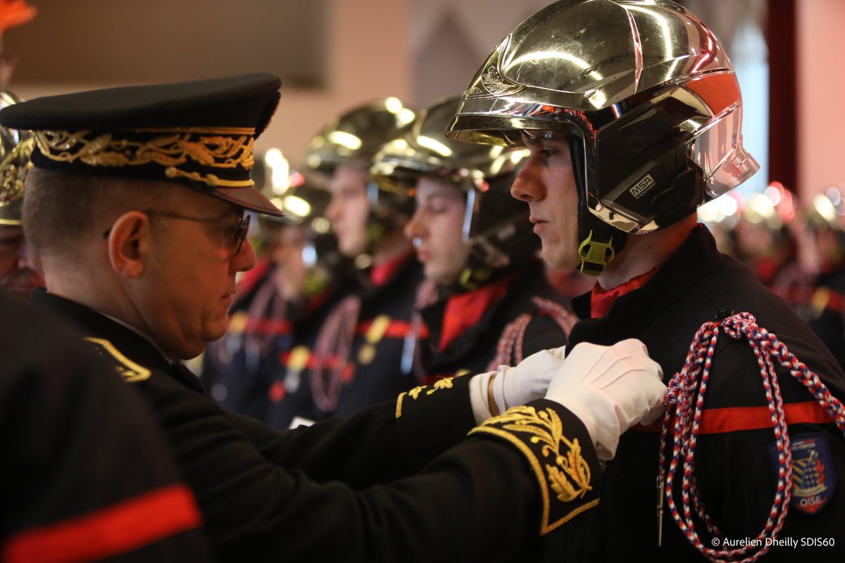 Pompiers60's tweet photo. 🇫🇷 #Cérémonie de mise à l'honneur des sapeurs-pompiers de Nogent-sur-Oise et Montataire

Les images sur : https://t.co/tY05yHgZay https://t.co/4eIQtSsoHc