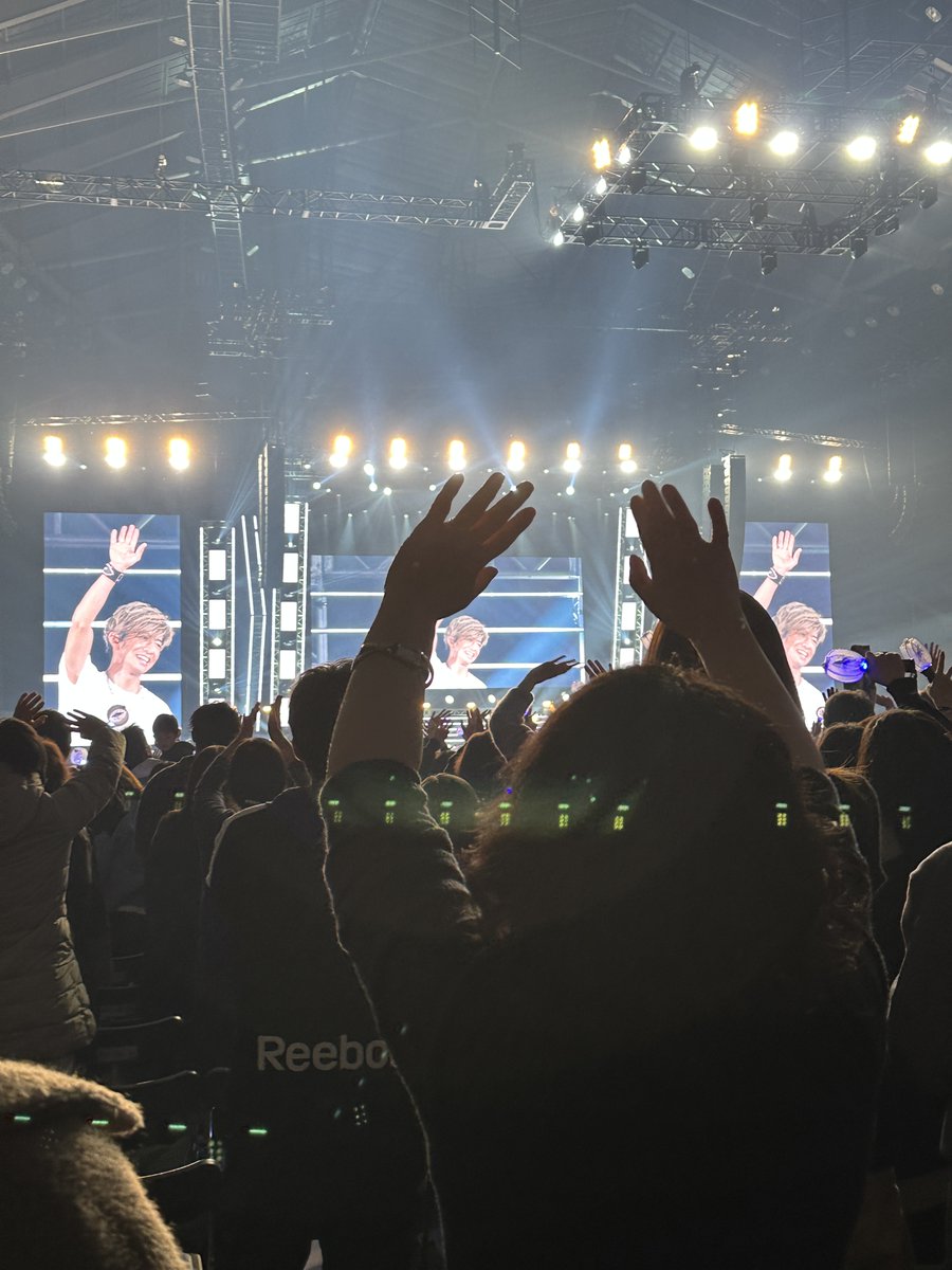 FREESBOSS3's tweet photo. #初回仙台演唱會體驗解鎖
#初回大神各人演唱會體驗解鎖
#唯一還能唱smap經典曲的原唱
#木村拓哉
#SEEYOUTHERE https://t.co/eAycTHlpHN