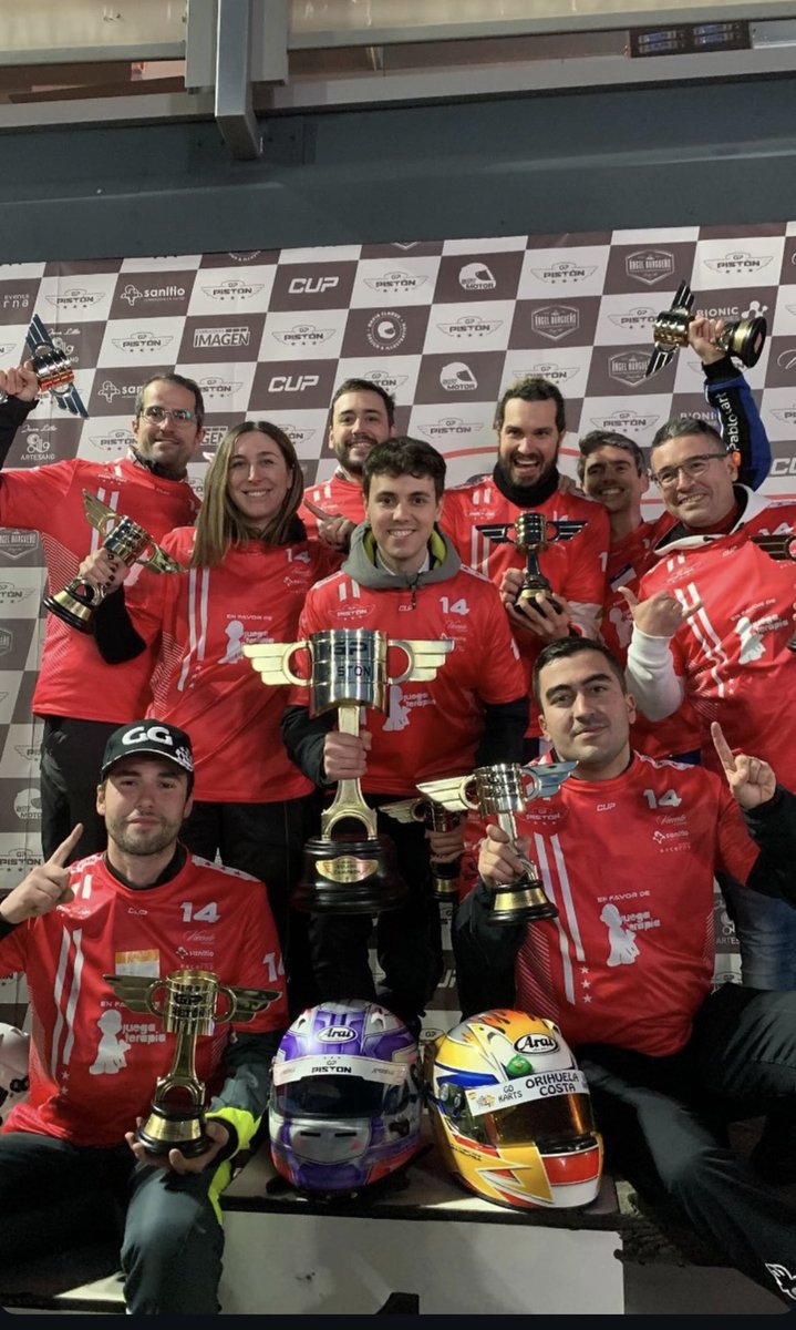 SitoFerrer22's tweet photo. CAMPEONES GP PISTON 2024
@GPPiston

Impresionante experiencia vivida ayer, conociendo a gente TOP 🤩
Impensable para mi el llevarme el trofeo a casa, pero el destino nos quiso juntar a @xMontyGG y no pudimos aprovecharlo mejor!

GRACIAS x el EVENTAZO
Todo por ellos @juegaterapia https://t.co/uJarzQtvKJ