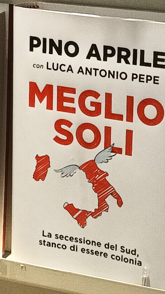 mastaccio's tweet photo. Leva la Sardegna da quella cartina e fatti i cazzi tuoi https://t.co/YoWbrQAME3