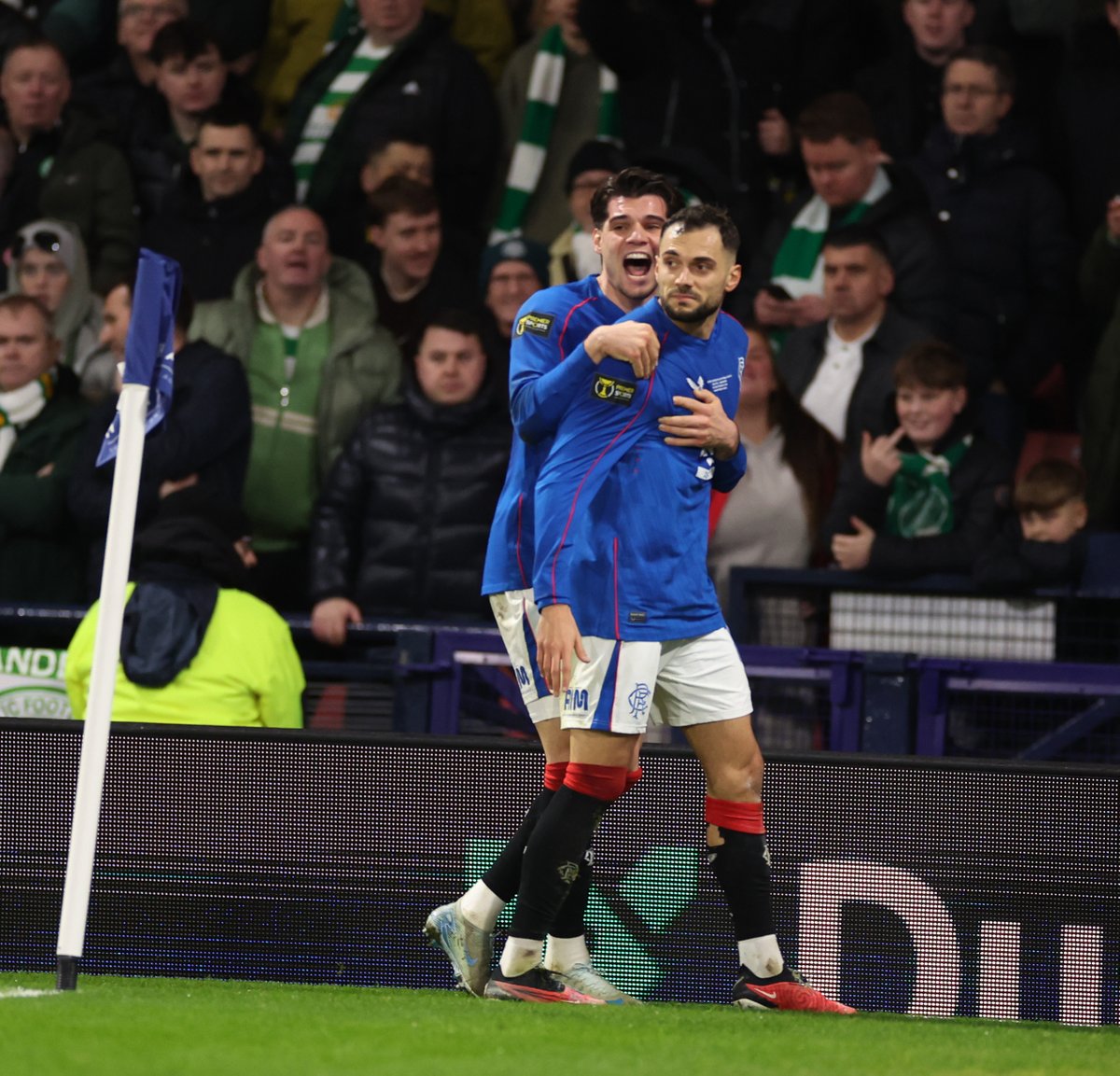 RangersFC's tweet photo. 👊 https://t.co/TDwtkYZGfE