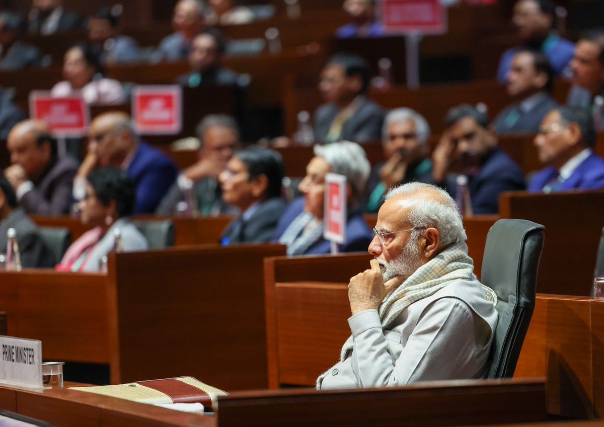 Attended the Chief Secretaries Conference, a vital platform for collaboration between the Centre and states to boost good governance. Discussions focused on furthering growth, ensuring effective governance, and enhancing service delivery to citizens.

We also focused on how to