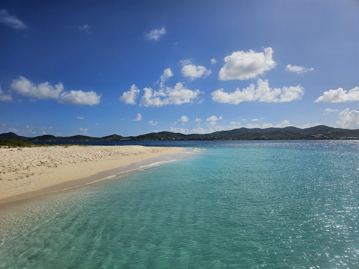 Sarshe330's tweet image. The world is so rich in natural perfection. We are all too busy to fully appreciate it's beauty as we should.